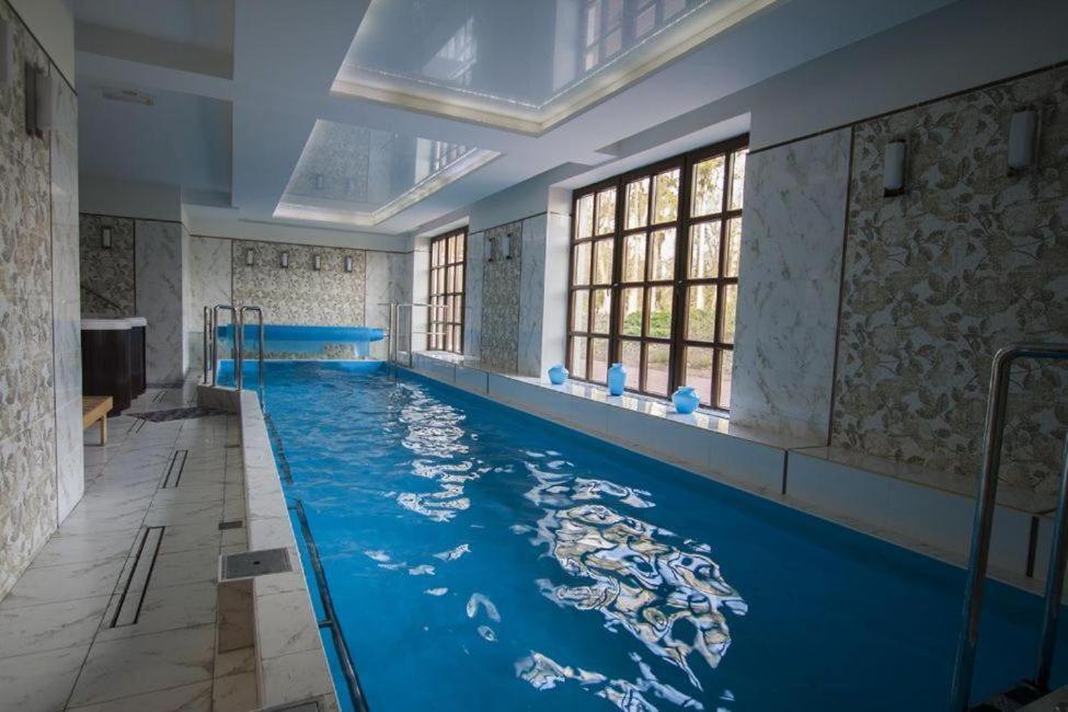 Hotel Rytwiany 외부 사진