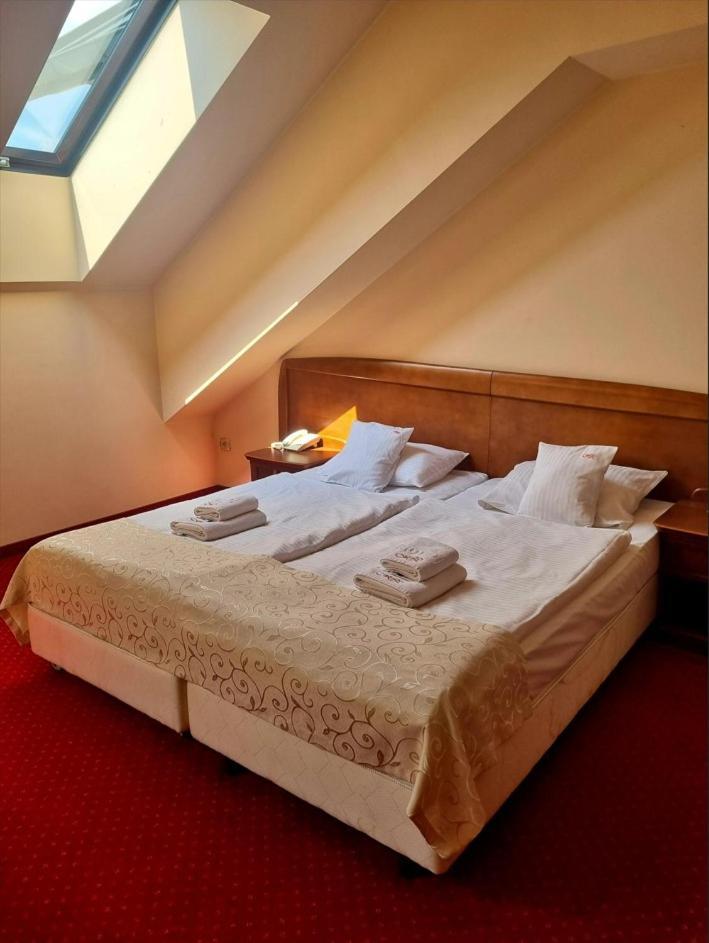 Hotel Rytwiany 외부 사진