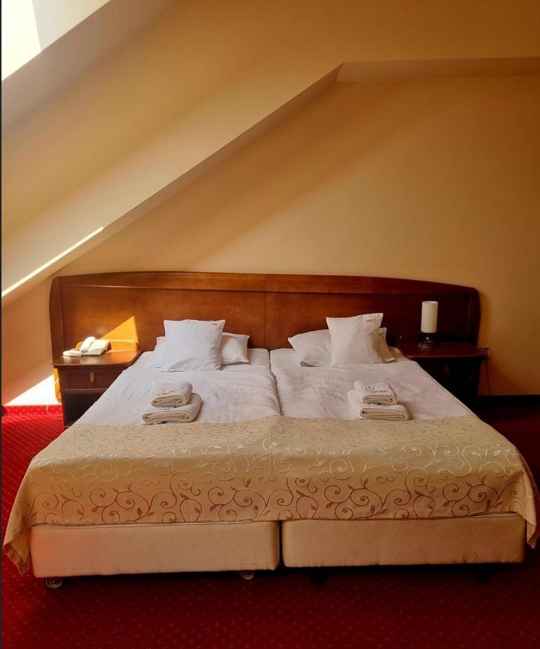 Hotel Rytwiany 외부 사진